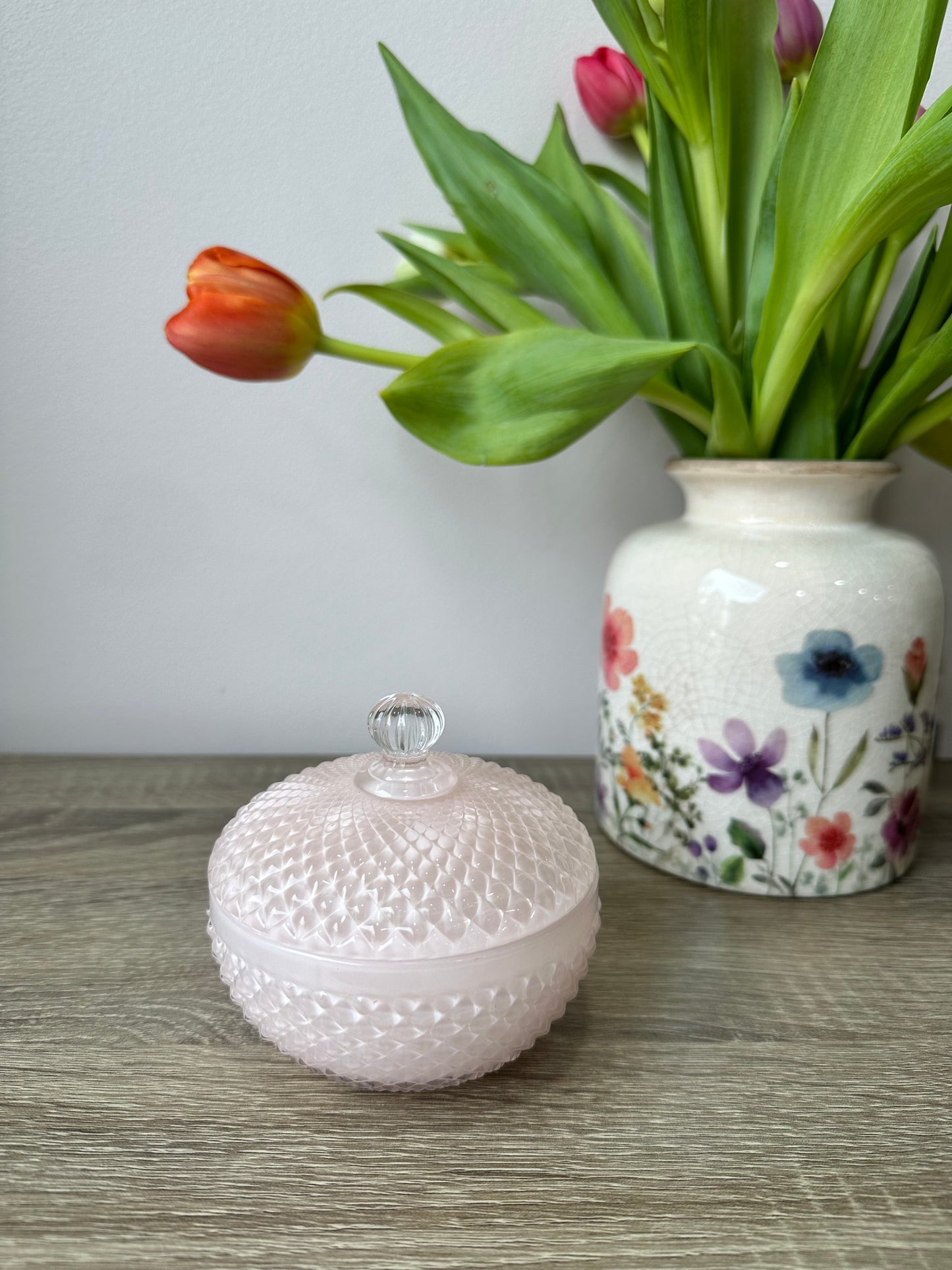 Candle soft pink